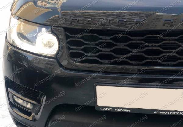 Решетка радиатора на Range Rover Sport дизайн 2017 черная 2014-2017